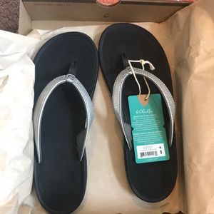 OluKai Women’s Flip Flops